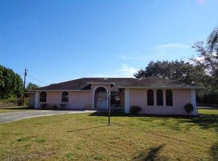 1426 N 35th St, Fort Pierce, FL 34947