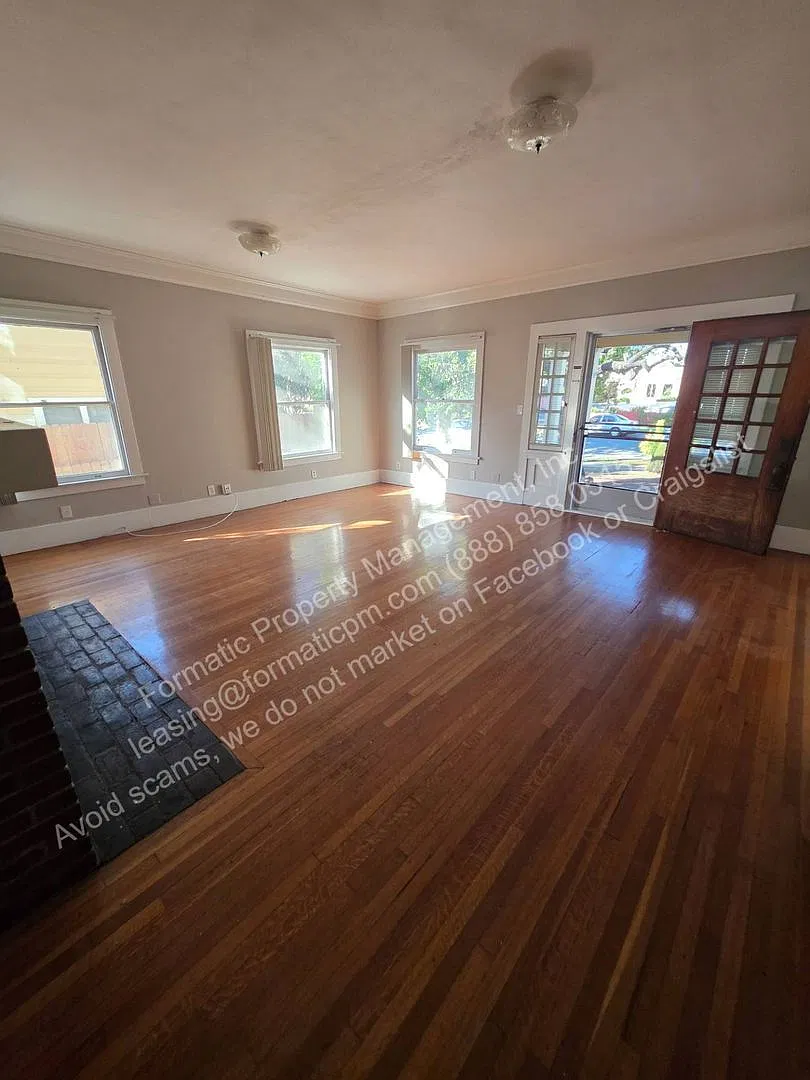 3 bed, 2.0 bath, 1848 sqft, $5,095 — Photo 3