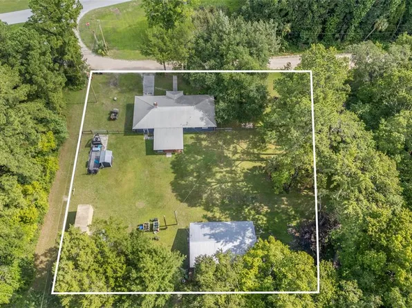 4550 SE 50th St, Morriston, FL 32668