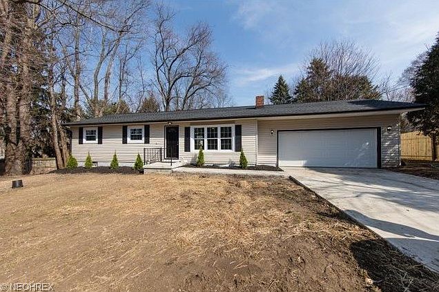 1st image of 2419 Sarah Dr