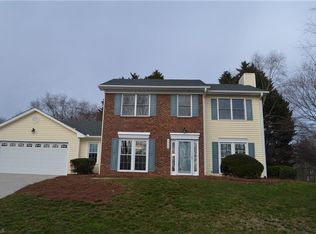 4902 Riding Ridge Dr, Greensboro, NC 27410