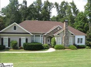 15 Avens Hill Dr, Greer, SC 29651