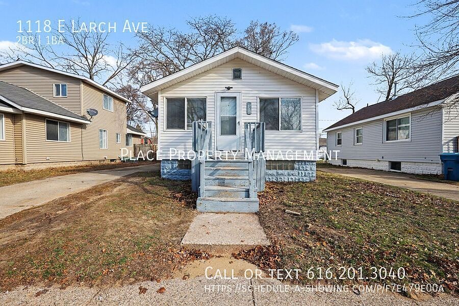 1st image of 1118 E Larch Ave