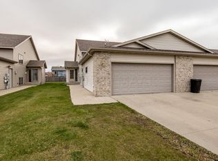 1860 6th St W, West Fargo, ND 58078