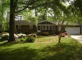 4 Cameo Ct, Mauldin, SC 29662