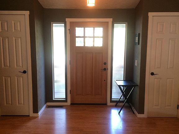 Entrance - two coat closets