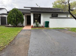 Deerwood Townhomes, Miami, FL 33186