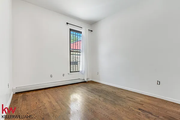 Rented by Keller Williams NYC | media 2