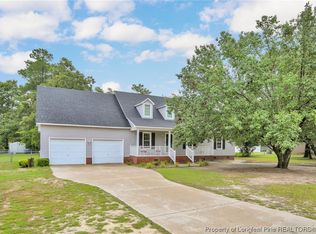 362 Woodington Rd, Hope Mills, NC 28348