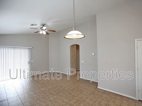 4th image of 10151 W Hilton Ave