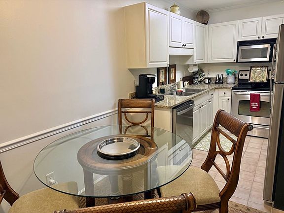 5th image of 9734 Leyland Dr. #9734-02