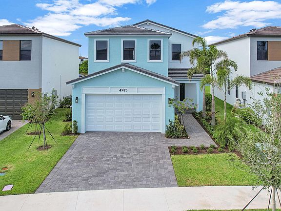 2nd image of 4973 Coquina Place