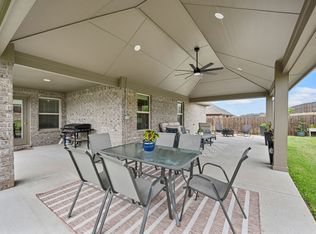 510 Royal Pine Dr, Fate, TX 75087