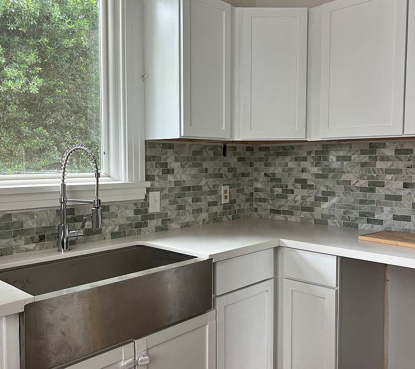 1st image of 2201 Calhoun St E #0