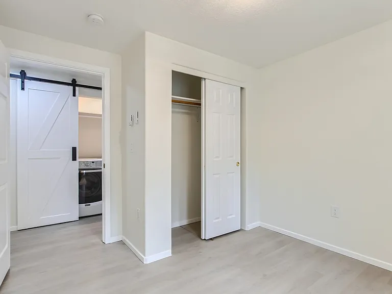 4612 NE Lombard St #3 — Photo 9