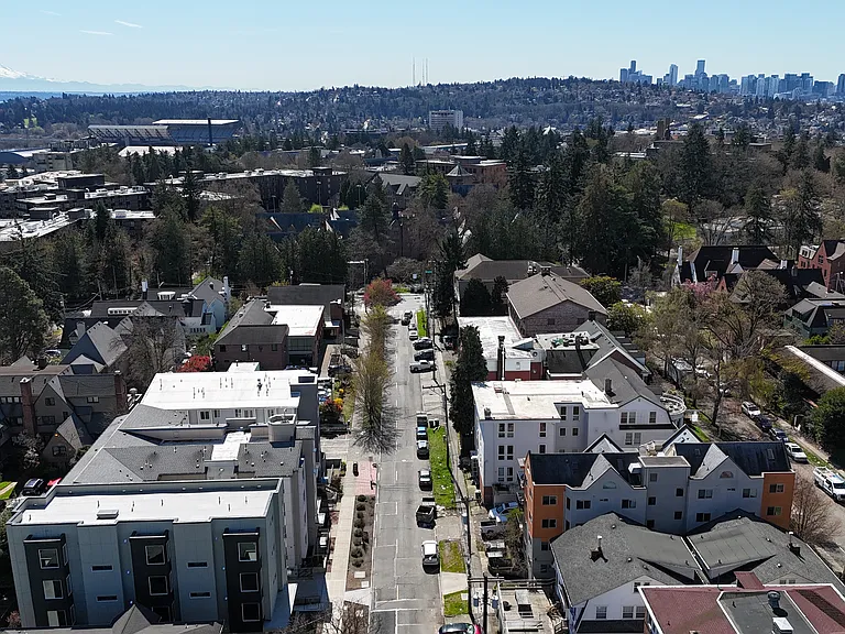 4544 20th Ave NE #103 — Photo 4