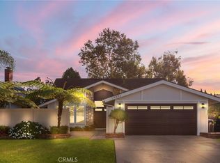 14892 Foxcroft Rd, Tustin, CA 92780