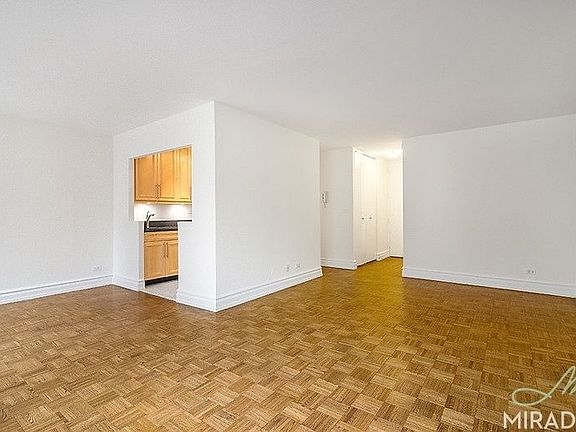 2nd image of 145 W 67th St APT 15K