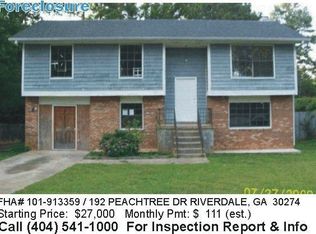 192 Peachtree Dr, Riverdale, GA 30274