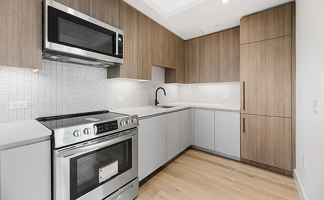 Rented by REAL New York | media 4