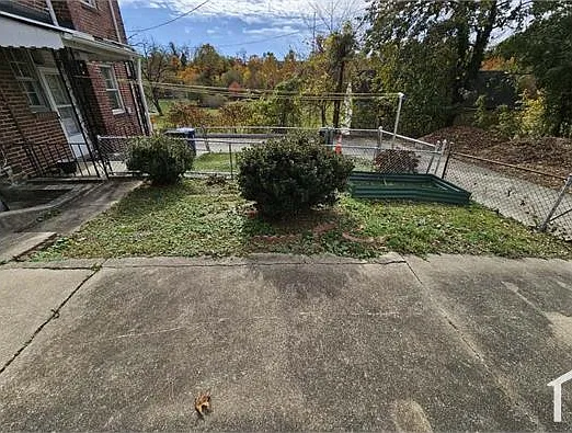 338 Martingale Ave — Photo 32
