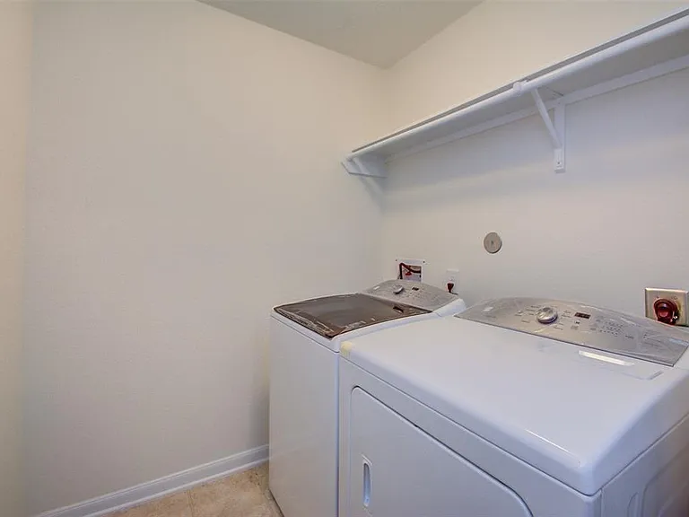 22618 Auburn Valley Ln — Photo 14