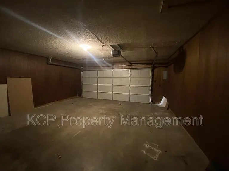 4914 S South Cir #U — Photo 17