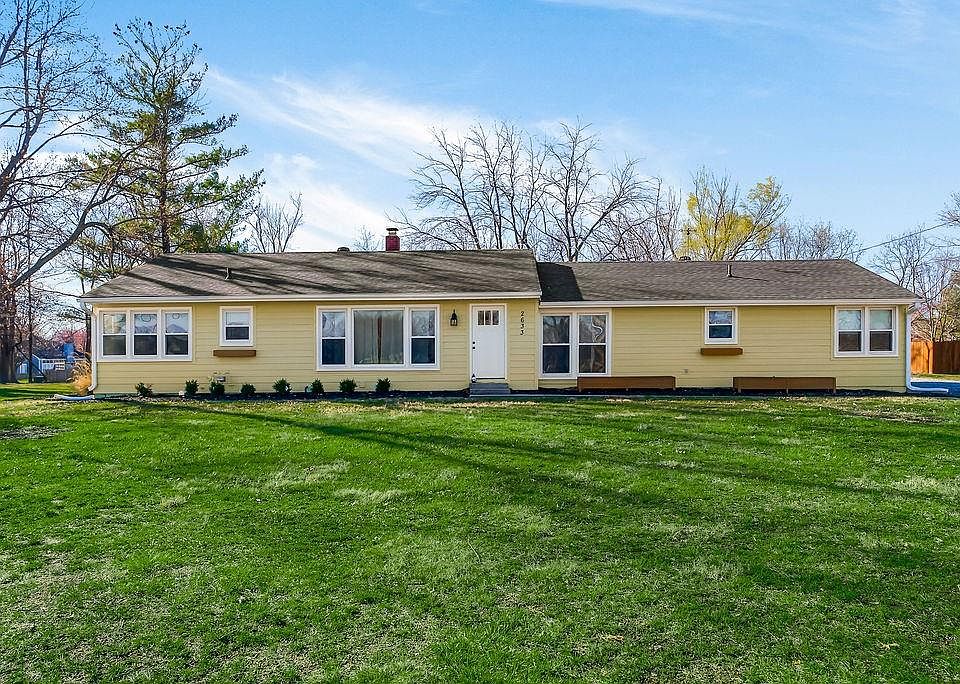 1st image of 2633 E Langsford Rd