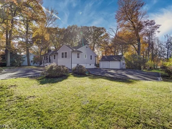 323 N Central Ave, Ramsey Boro, NJ 07446