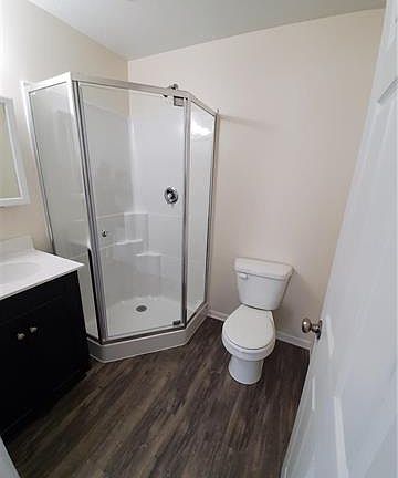 5th image of 3062 N 31st St