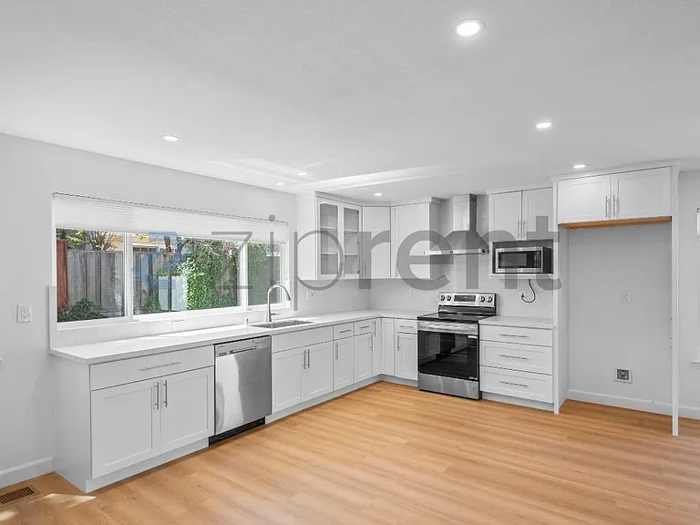 7442 Aspen Ct — Photo 8