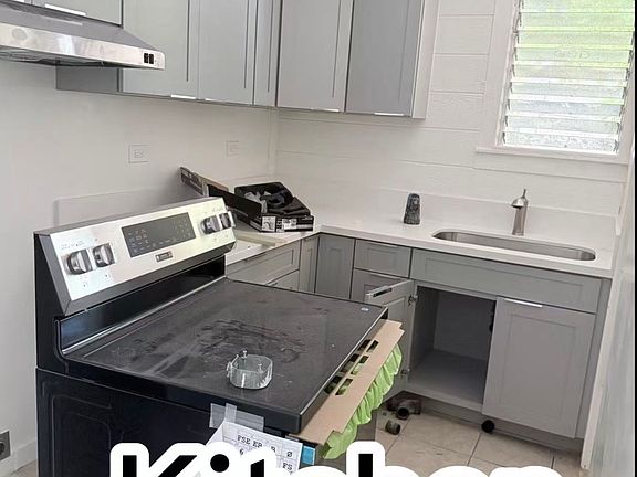 4th image of 1038 Long Ln #1