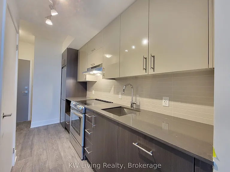 188 Fairview Mall Dr #1105 — Photo 7