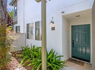 419 Bay Berry Pl, Encinitas, CA 92024