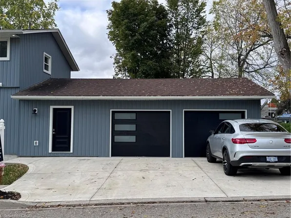 9 High St, Brant, ON N0E 1N0