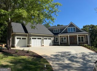 260 Edgewater Trl S, Toccoa, GA 30577