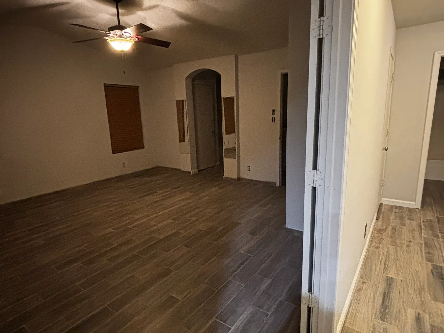 3 bed, 2196 sqft, $2,275 — Photo 3