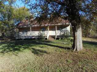 665 County Road 3940, Ladonia, TX 75449