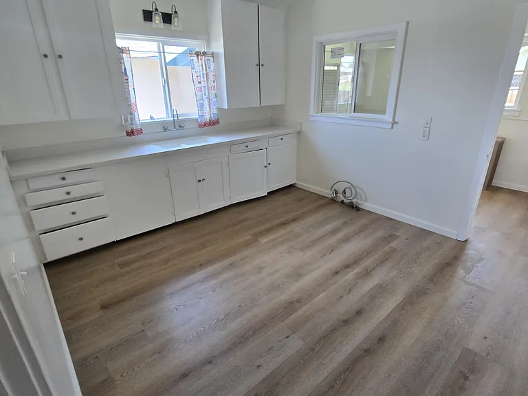 16063 K St #1 — Photo 7