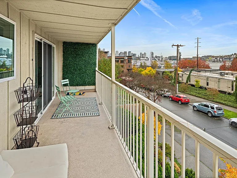 2020 Lake Union — Photo 20