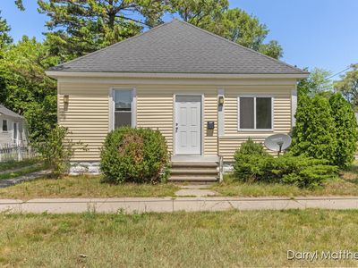 374 W Southern Ave, Muskegon, MI, 49441