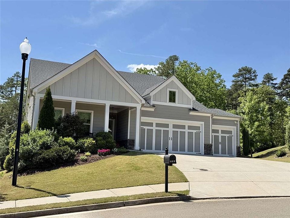 1st image of 609 Longleaf Trce