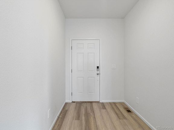 3rd image of 17498 E 90th Place
