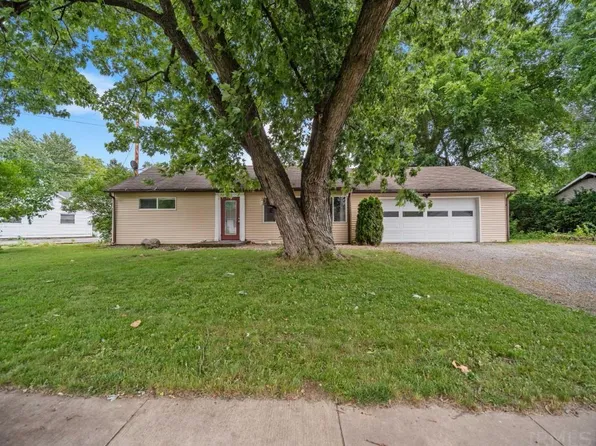 627 Courtney Dr, New Haven, IN 46774