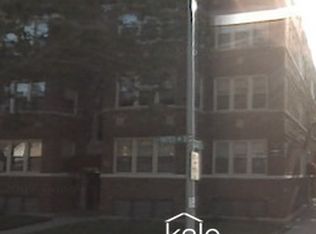 7402 S Yates Blvd, Chicago, IL 60649