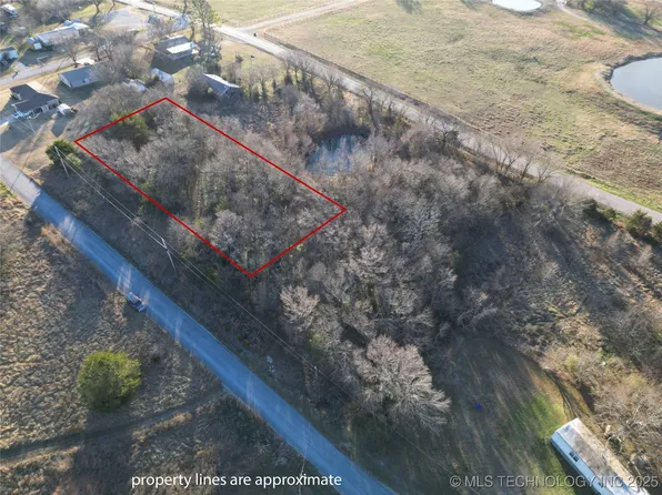 5th St, Stuart, OK 74570