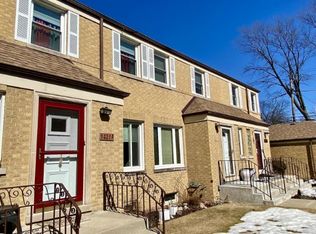 1421 N Harlem Ave APT A, Oak Park, IL 60302