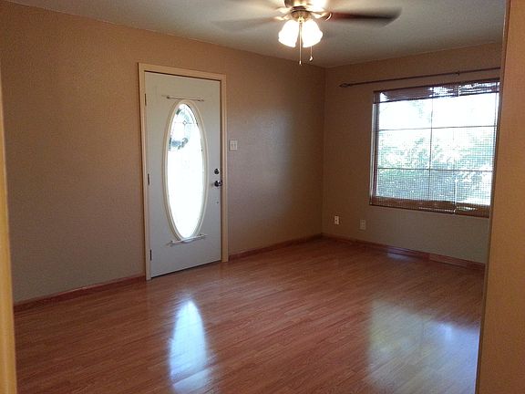 3rd image of 142 Pennystone Ave