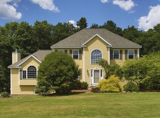 55 Jacques Rd, Tyngsboro, MA 01879