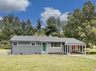 429 E Starmount Ave, Liberty, NC 27298